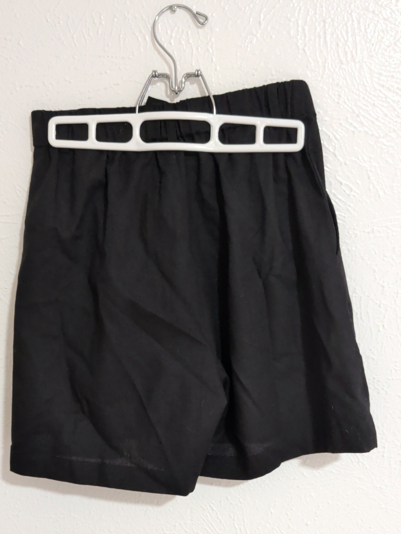 100% Linen Black Shorts Size S — image 2 of 5